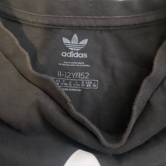 Adidas - Picture 2 of 2